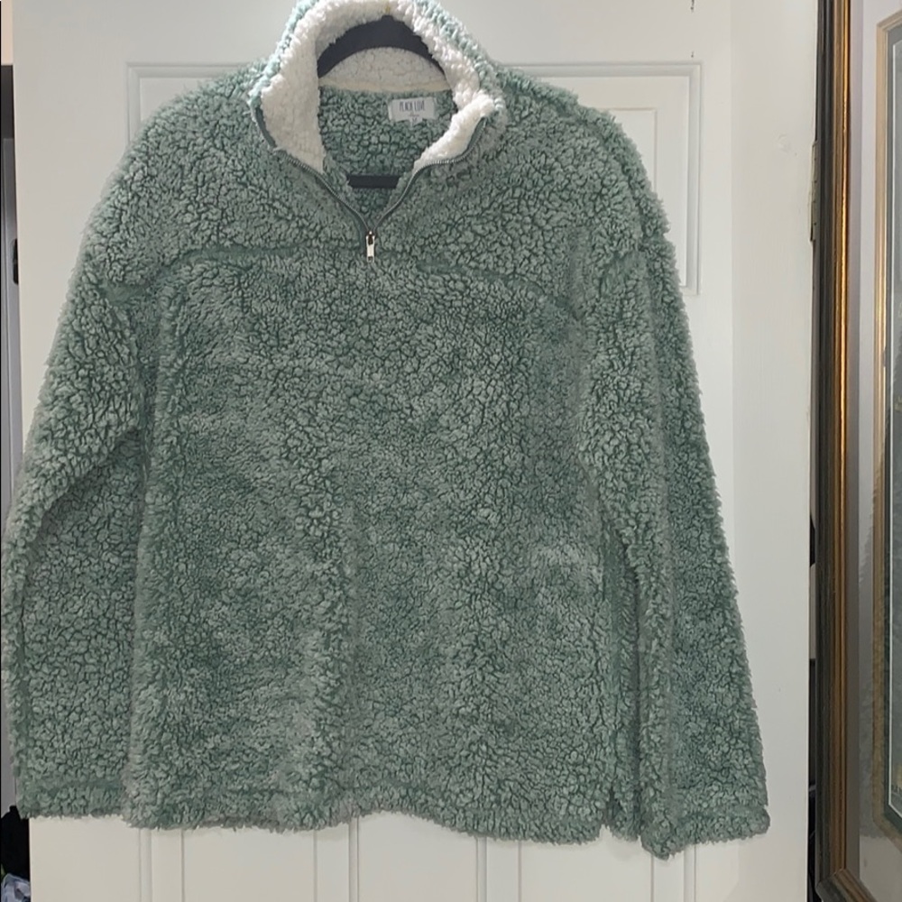 Women’s pullover